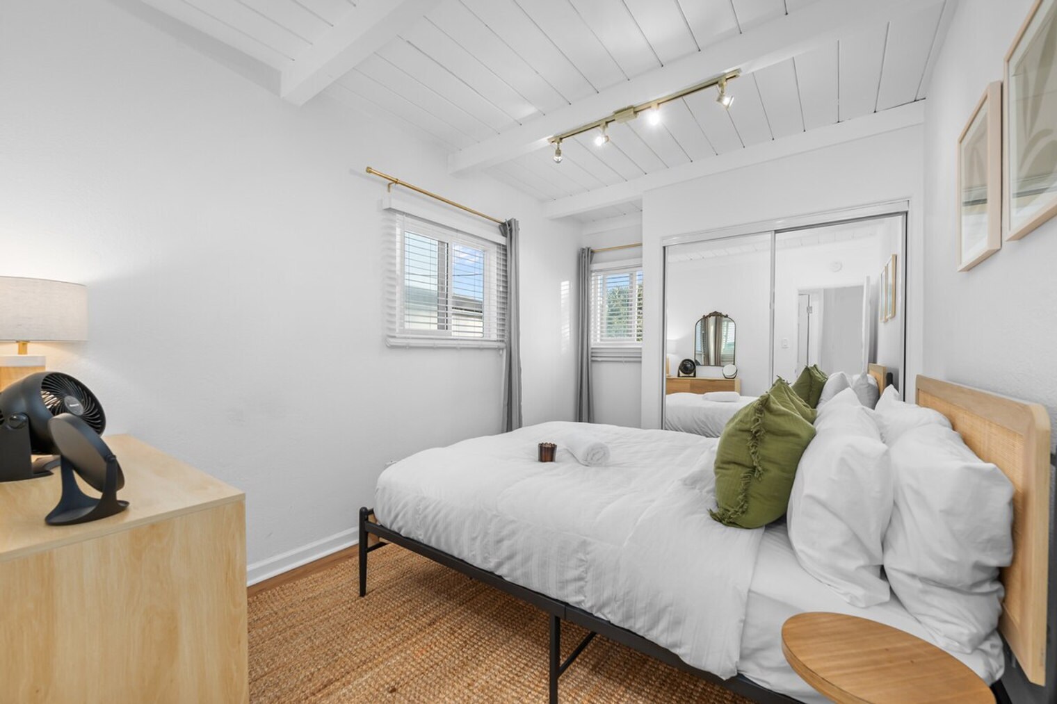 Building Photo - 2710 L St