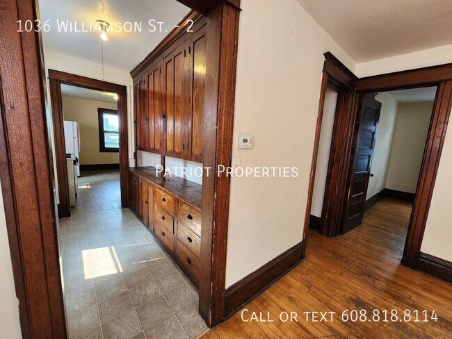 Building Photo - 1036 Williamson St