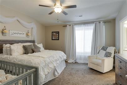 Building Photo - 1001 W Curly Hollow Dr