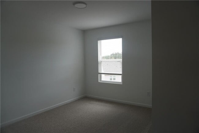 Building Photo - 6727 Armonia Dr