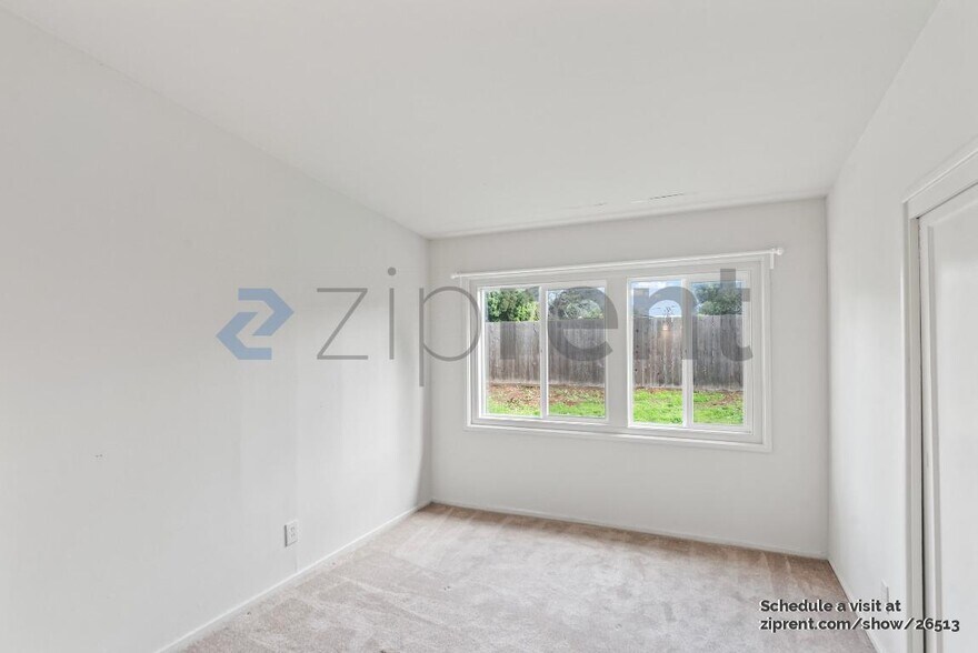 Building Photo - 2802 Georgetown St