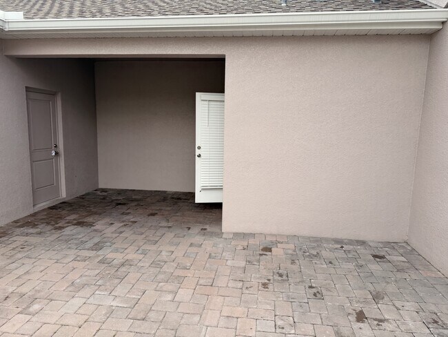 Building Photo - 1687 Contentment Lp