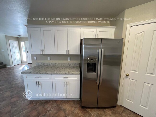 Building Photo - 12302 W Dreyfus Dr