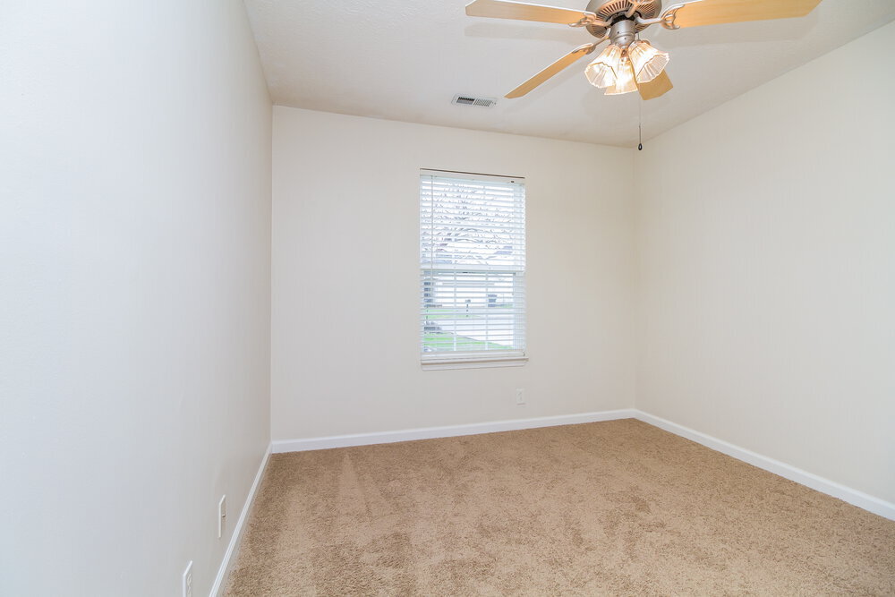 Building Photo - 1227 Matterhorn Run