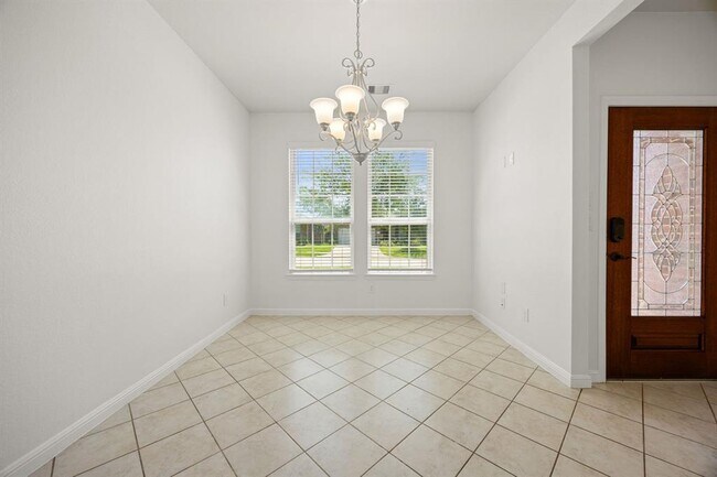 Building Photo - 7930 Tindarey Maple Trace