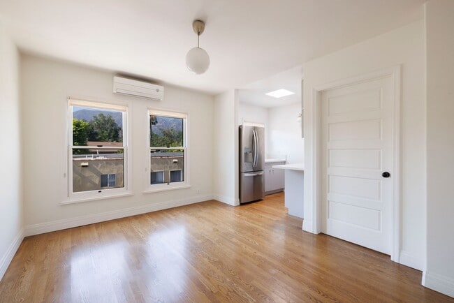 Building Photo - 2191 El Sereno Ave