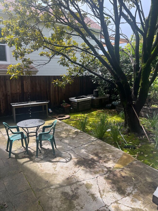 Building Photo - 3020 Shattuck Ave.