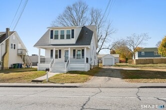 Building Photo - 14 Clark Ln