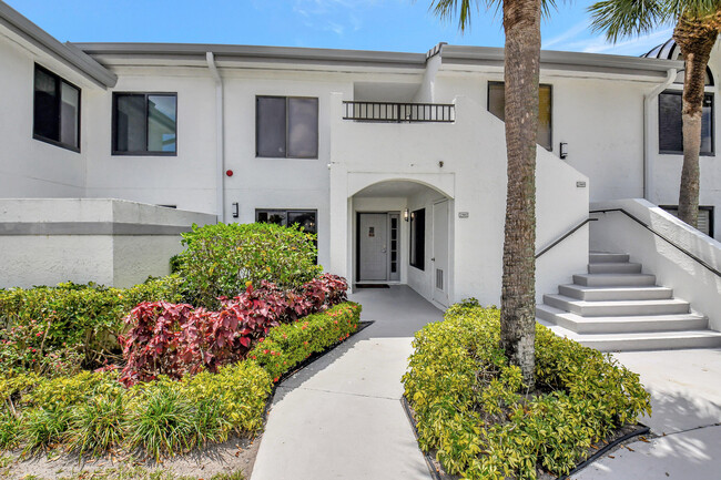 Building Photo - 15878 Loch Maree Ln