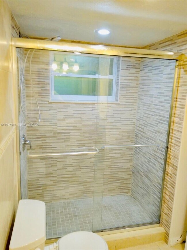 Building Photo - 7410 SW 82nd St