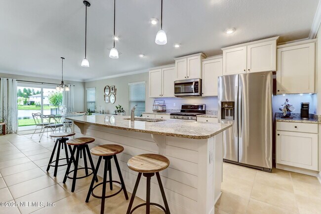 Building Photo - 461 Shetland Dr