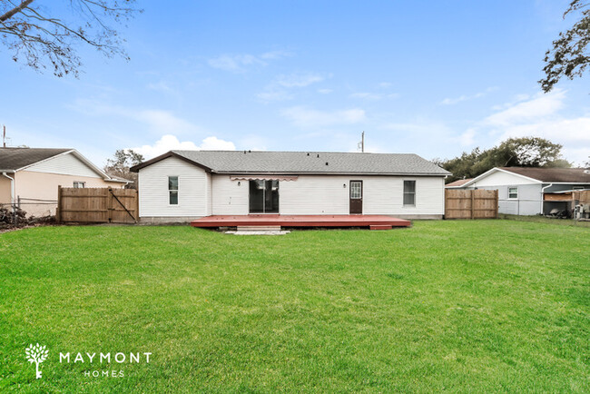 Building Photo - Charming 2 Bedroom Home in Spring Hill, FL