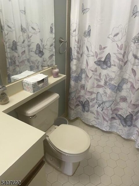 Building Photo - 181 Linden St