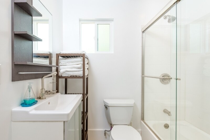 Building Photo - 1208 Electric Ave