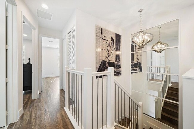 Building Photo - 4925 Pointe Midtown Way