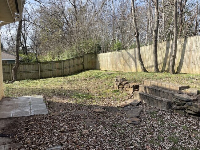 Building Photo - 497 S Wood Ave