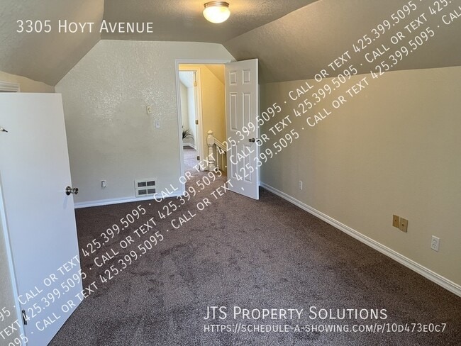 Building Photo - 3305 Hoyt Ave