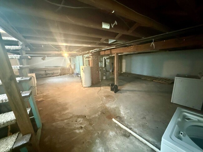 Building Photo - 3 Bed 1 Bath Single Family Home in Wausau