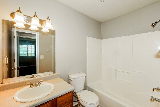 Building Photo - 3377 W 52nd St