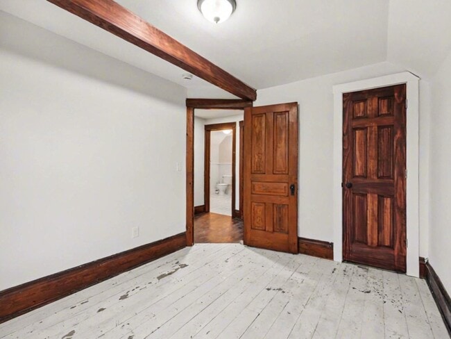 Building Photo - 120 Depot St