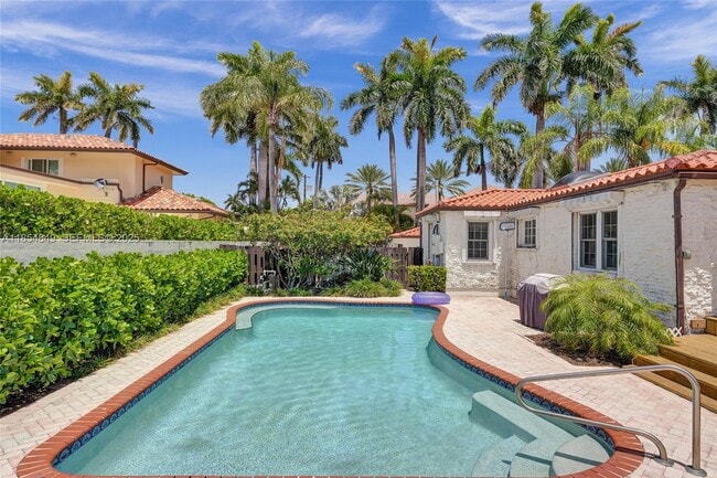 Building Photo - 609 Isle of Palms Dr