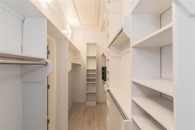 Building Photo - 6376 Newport Ct