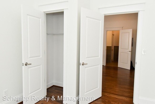 Building Photo - 1764 Frankfort Ave