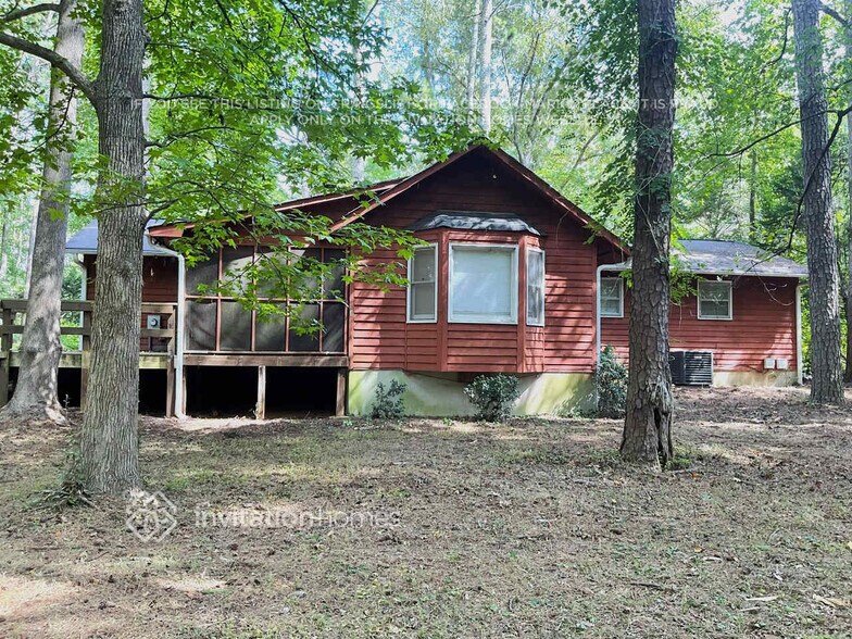 Building Photo - 2135 GA-85