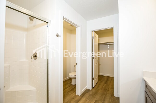 Building Photo - 15146 Nimbus Way