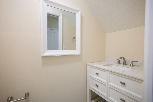 Building Photo - 12437 Westhampton Cir