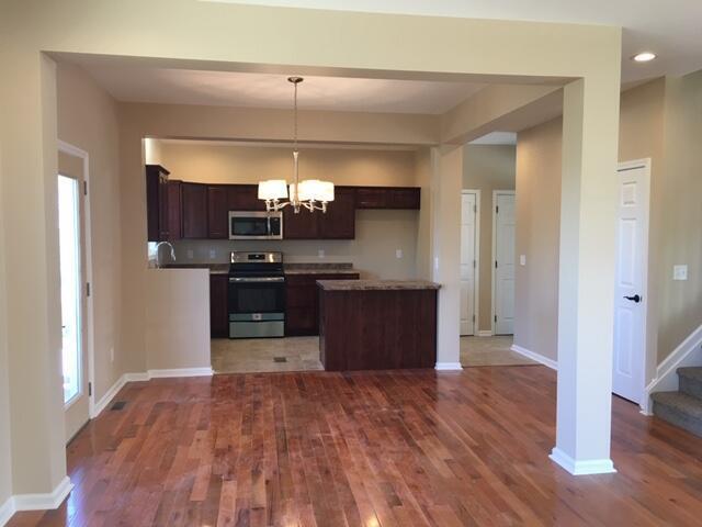 Building Photo - 976 Cobble Dr