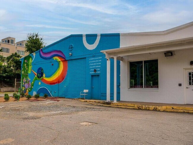Building Photo - 1505 Seigle Ave