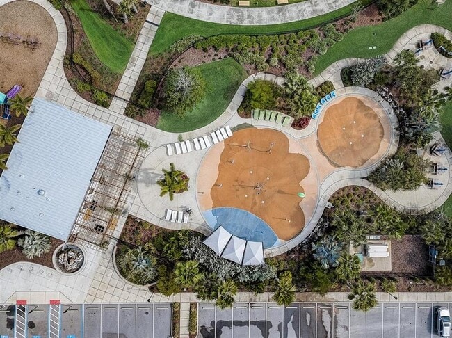 Building Photo - 6262 Goldcoast Ave