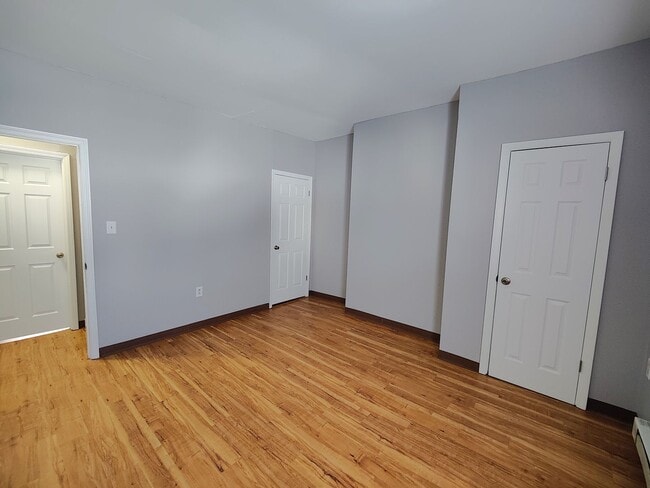 Building Photo - 2661 S 18th St