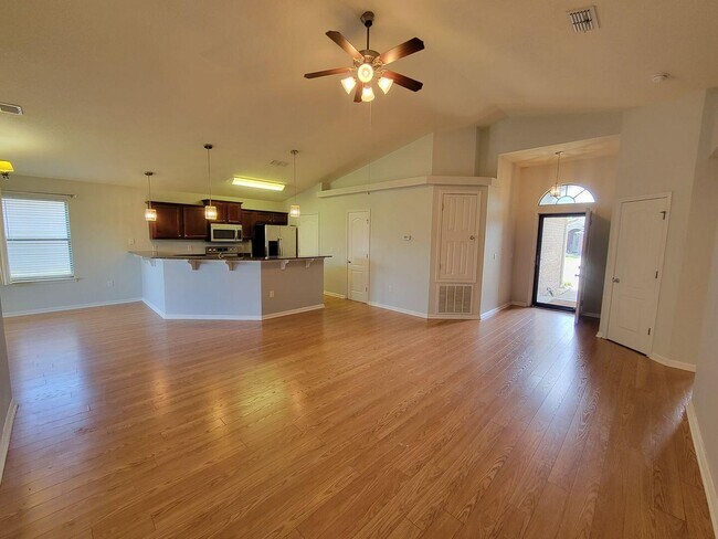 Building Photo - 1934 Catline Cir