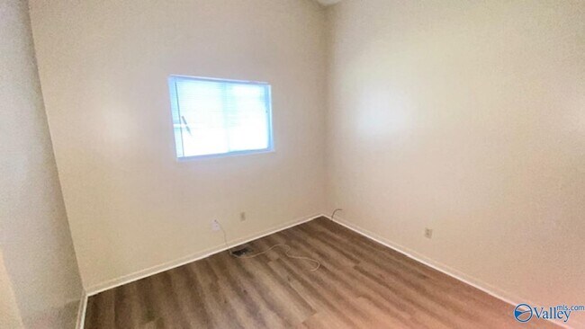 Building Photo - 3203 Delisa Cir NW