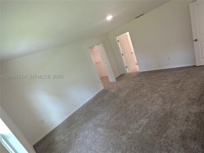 Building Photo - 1329 Biarritz St NW
