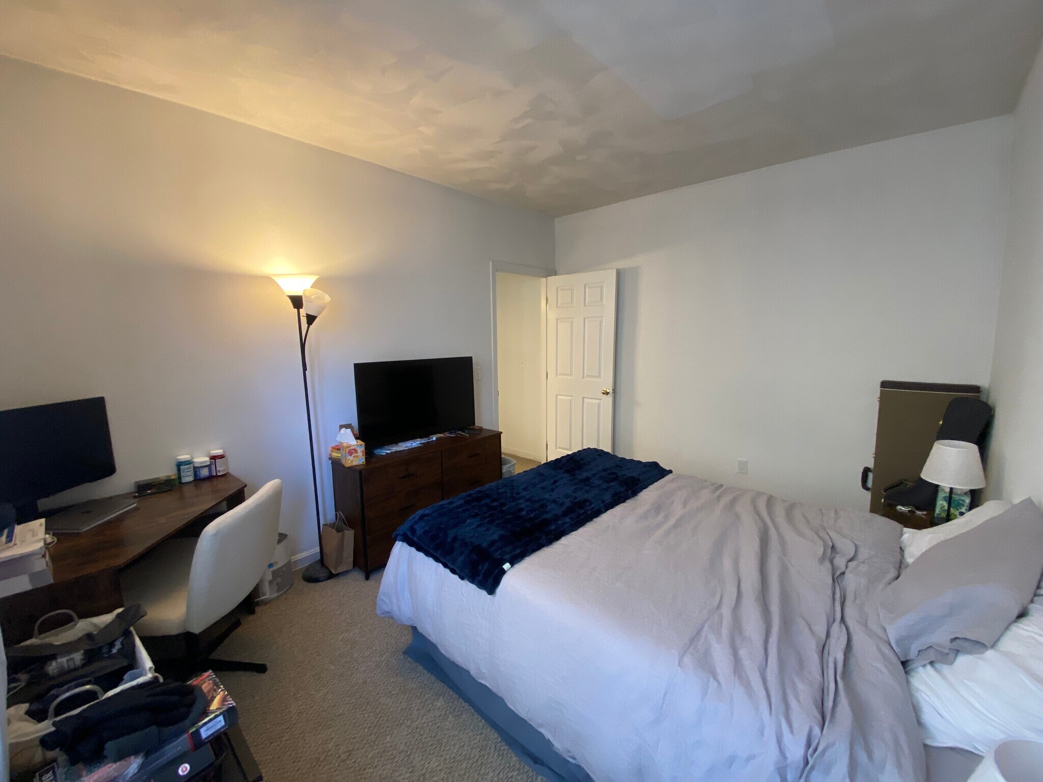 Building Photo - 58 Mansfield St