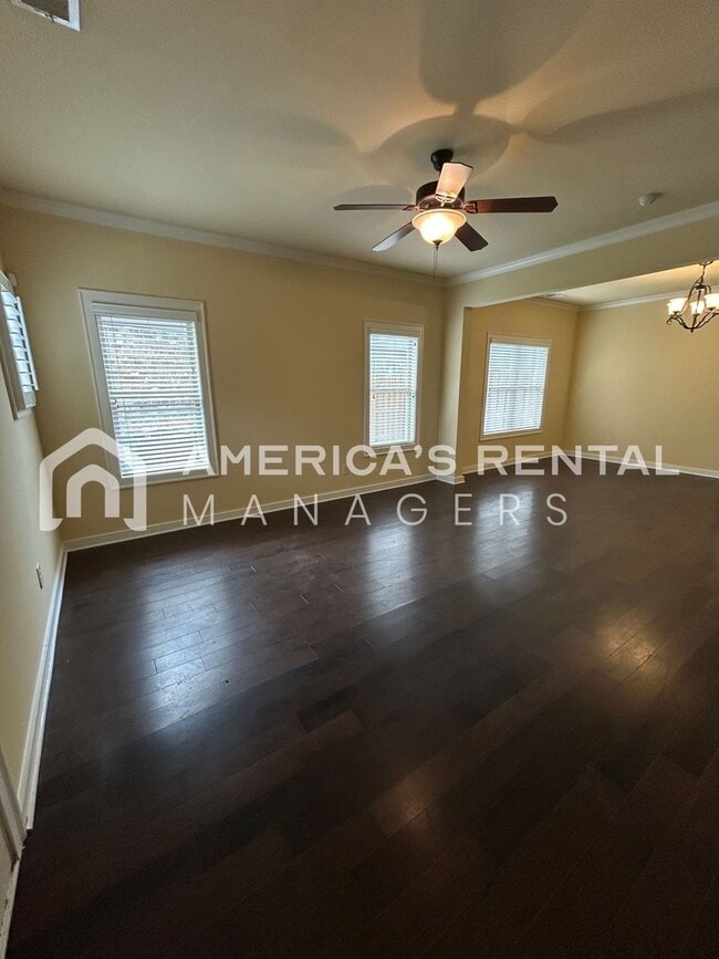 Building Photo - DEPOSIT PENDING! Home in Hoover!!! View with 48 Hours Notice!