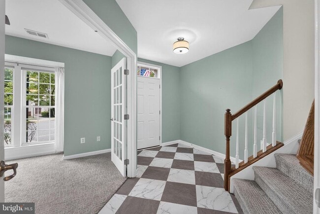 Building Photo - 7015 Trek Way