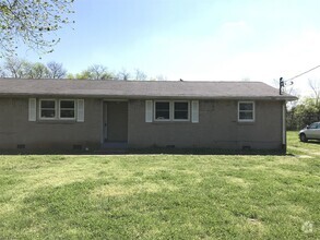 Building Photo - 713 Kent Dr