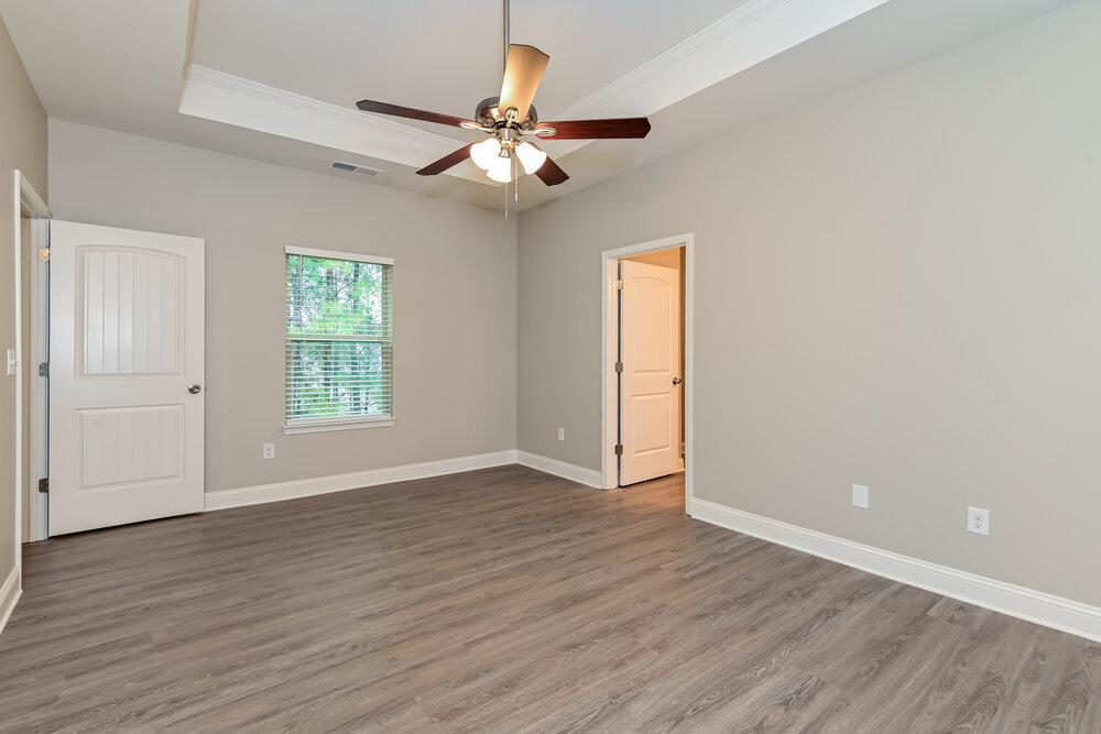 Building Photo - 5084 Summerview Ln