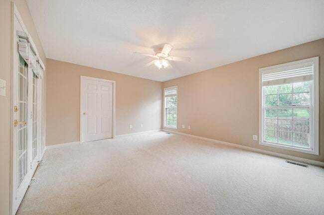 Building Photo - 133 Abbey Rd