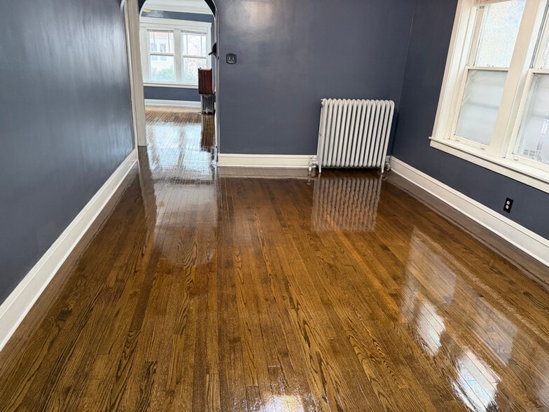 Building Photo - 3904 N Nora Ave