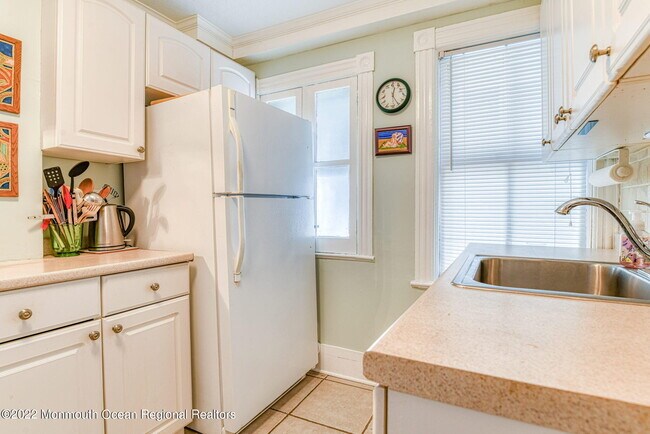 Building Photo - 93 Mt Hermon Way