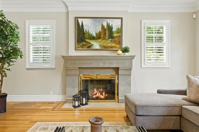 Building Photo - 90 Broadacres Rd