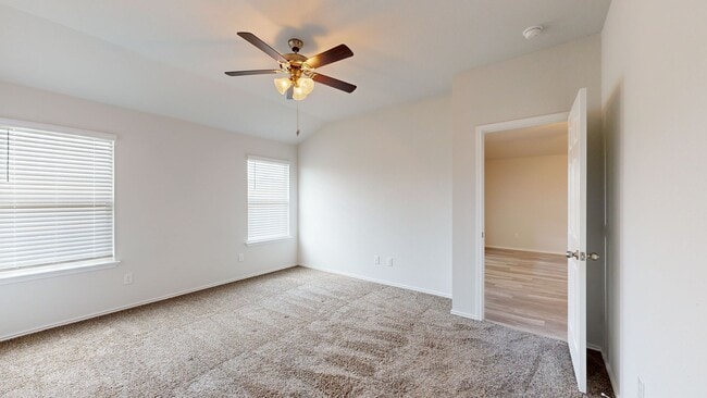 Building Photo - 2 WEEKS FREE RENT + $1,750 A MONTH!