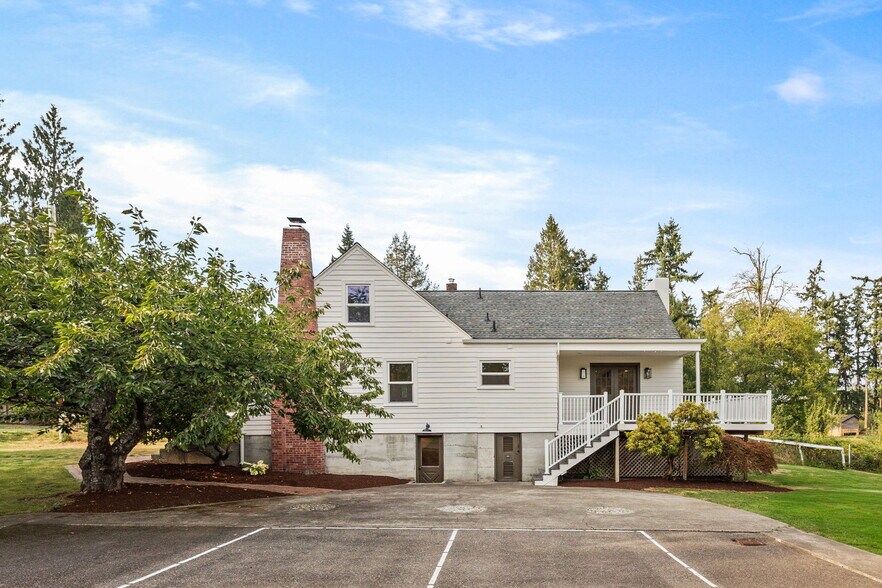 Building Photo - 12121 47th Ave E