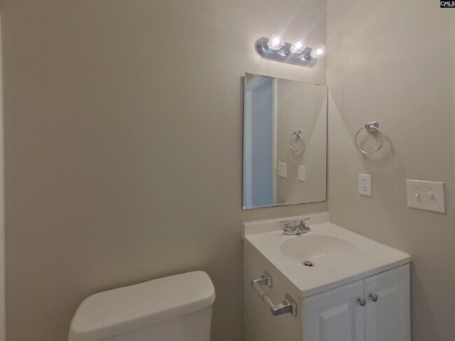 Building Photo - 2000 Lake Carolina Dr