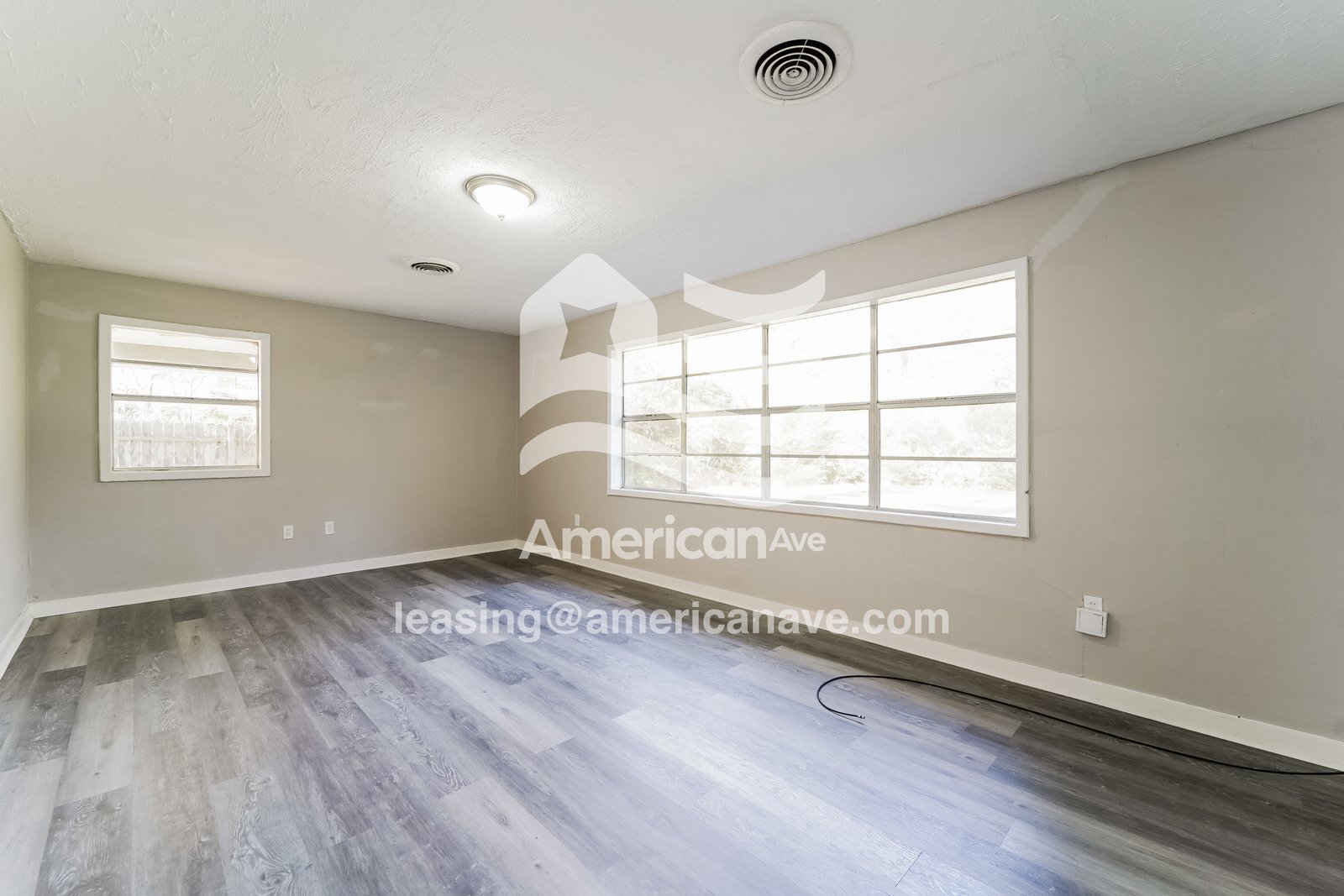 Building Photo - 522 Beaverbrook Dr